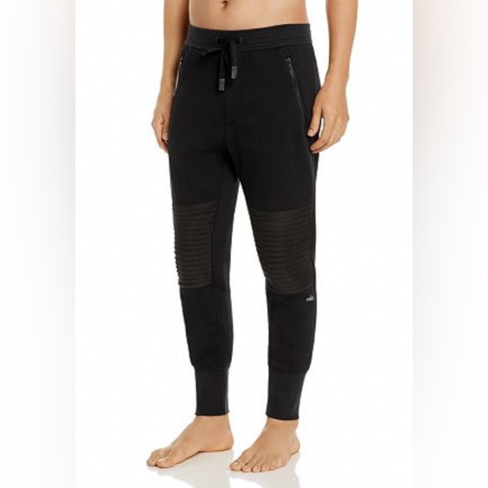 ALO Yoga Black Sweatpants - Picture 1 of 1